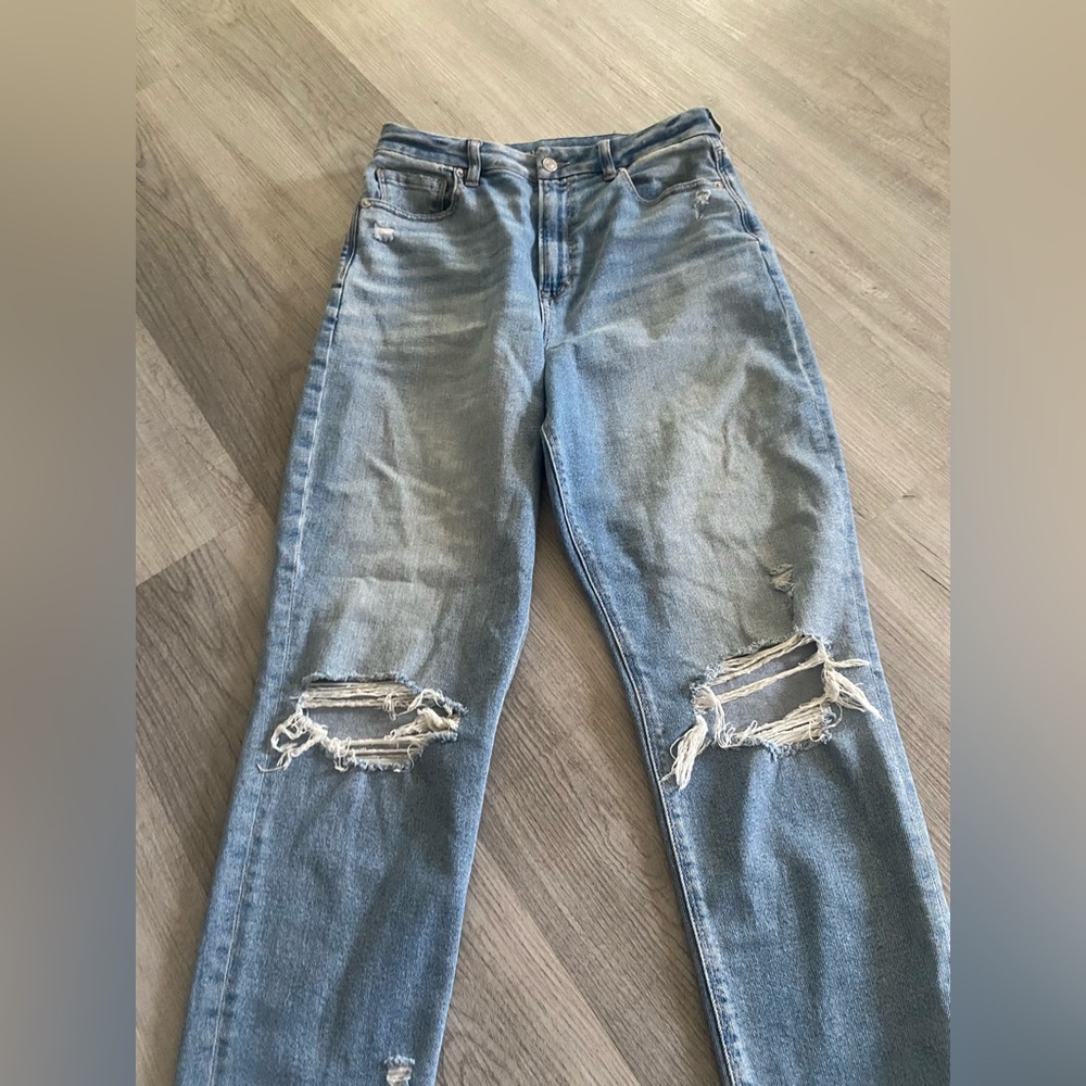 Ae Mom Stretch Curvy jeans